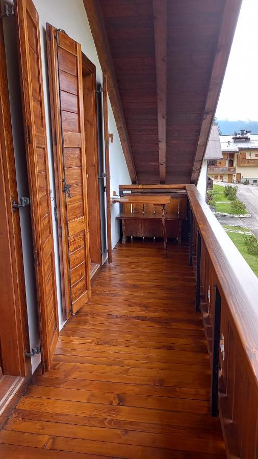 Apartament Deliziosa Mansarda Con Vista Dolomiti San Vito di Cadore Zewnętrze zdjęcie